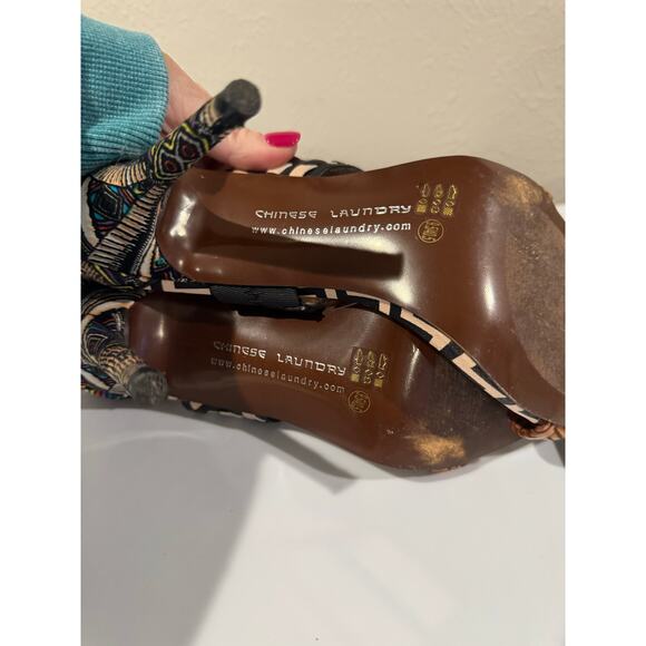 Chinese Laundry 4.5" Heels Size 9.5 - Picture 8 of 10